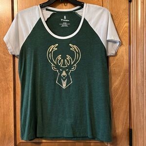 Milwaukee Bucks Fanatics T Shirt